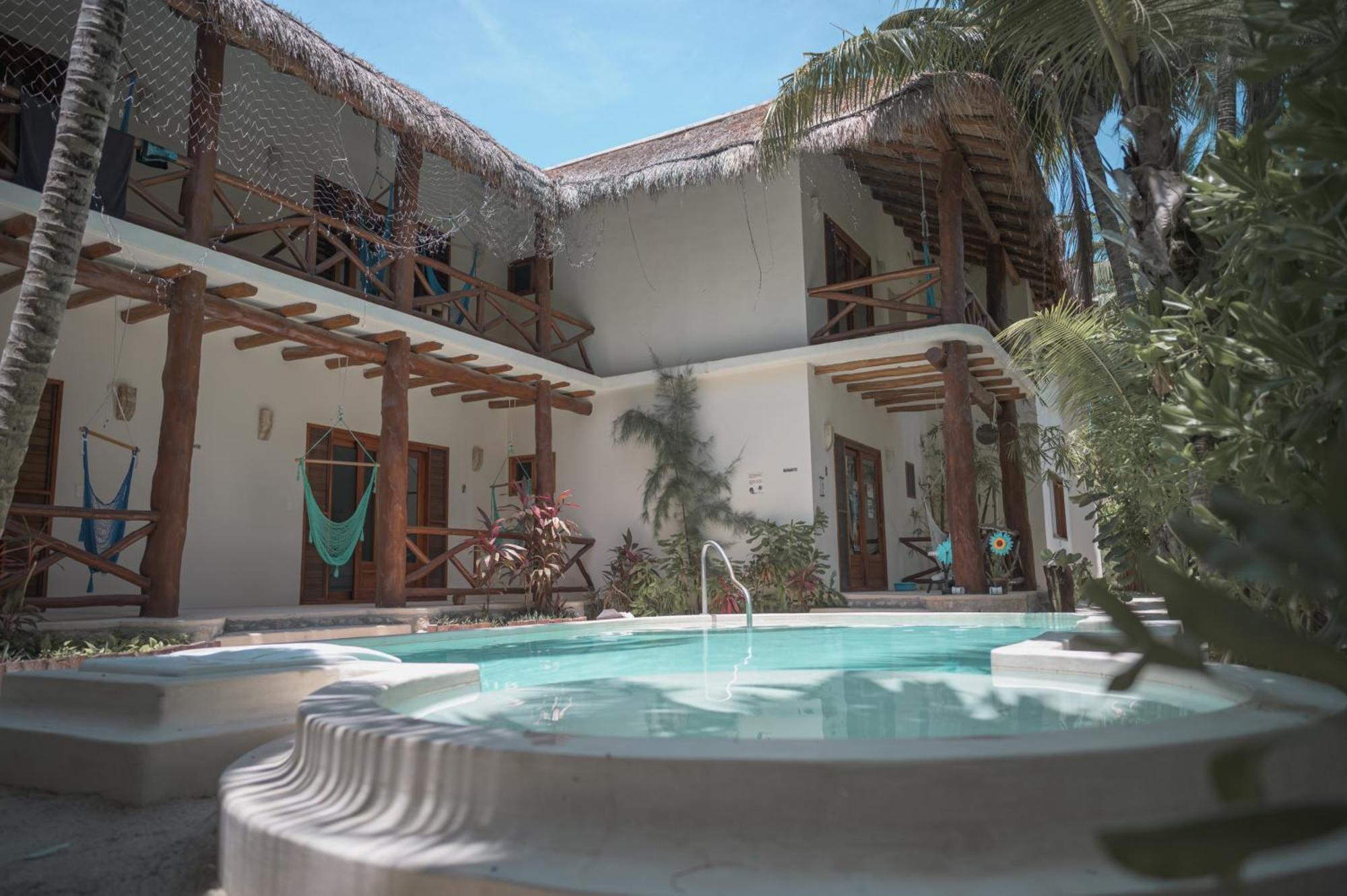 Casa Iguana - Beachfront 3* Holbox